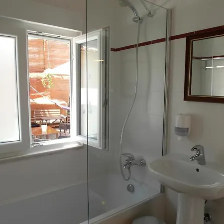 Hostel Graca 28 Lisboa